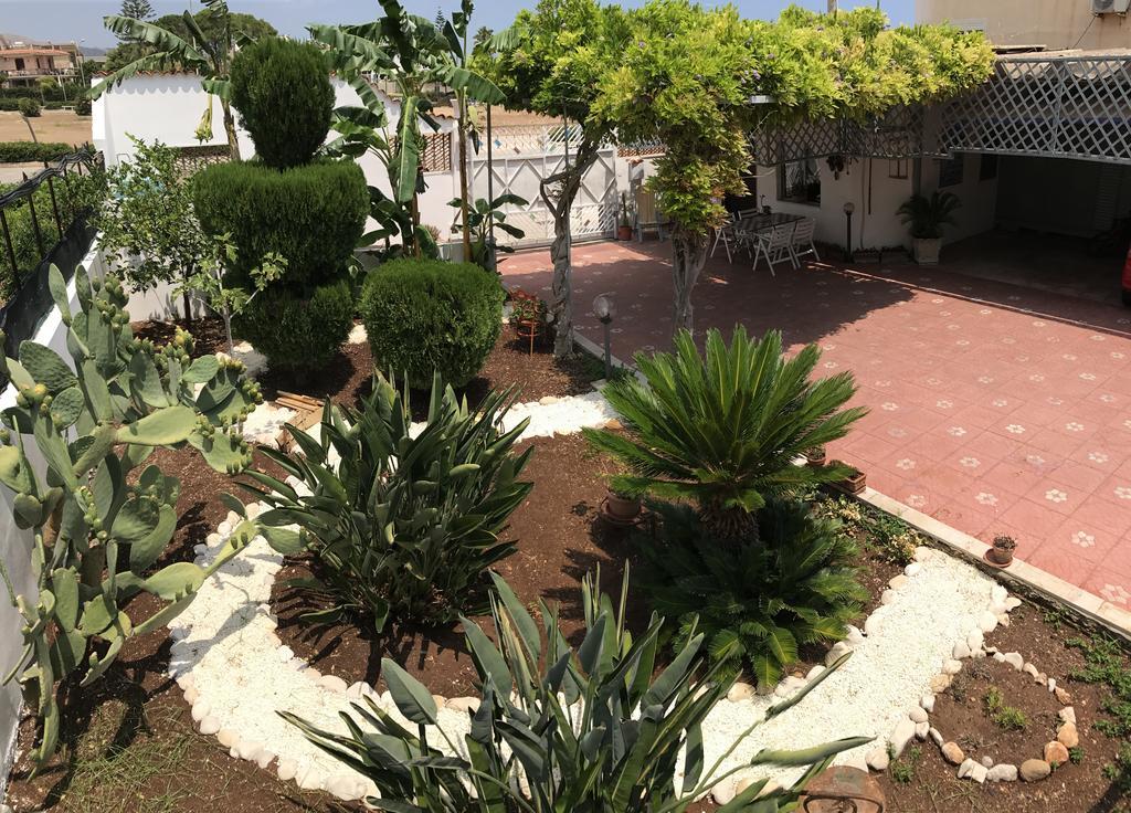 아볼라 Casa Vacanze Robinson 빌라 외부 사진